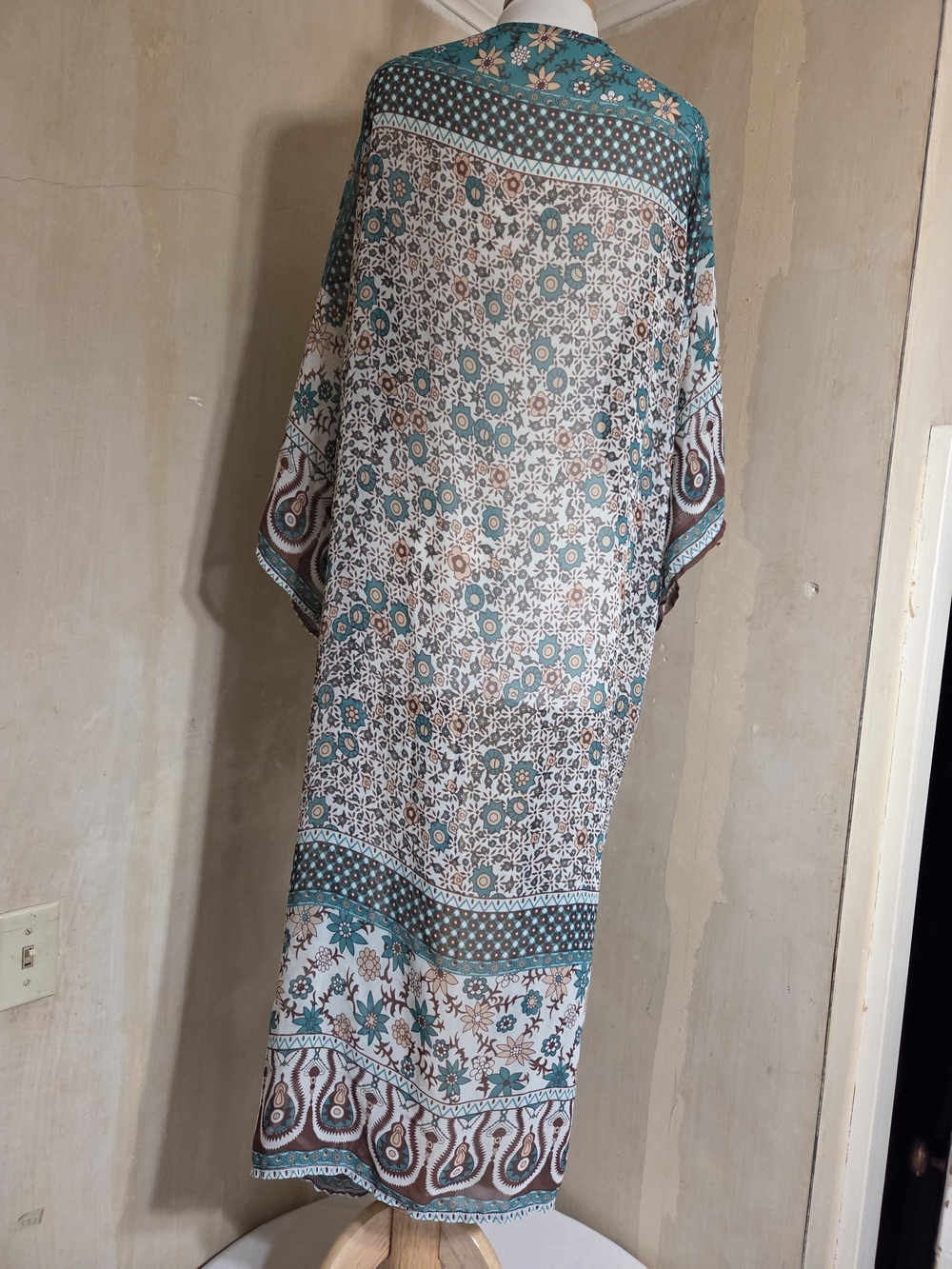 Boho Floral Long Kimono - Picture 2 of 9